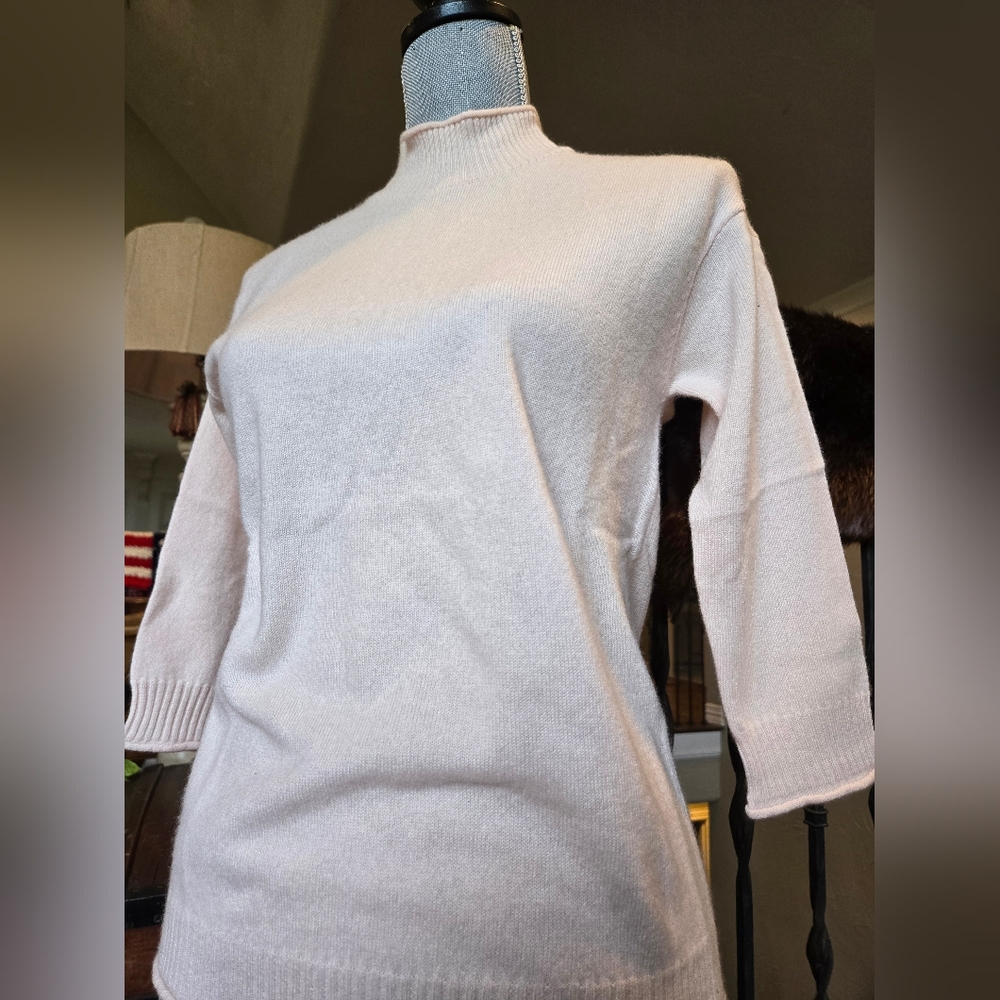Blush 100% Cashmere Sweater